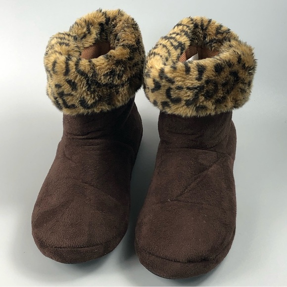 Aerosoles Women’s Slippers Size L (8-9) - Picture 3 of 8